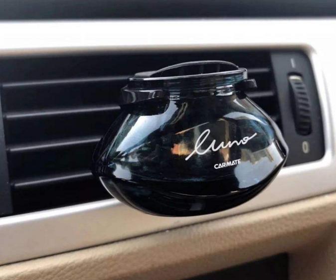 车上必备这六个小物件,车上装饰品摆件会被罚款吗