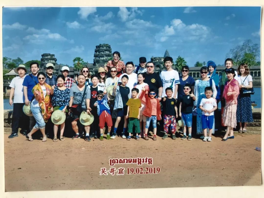 首都艺术家协会秘书长刘建——听家长讲述“红门”里的他