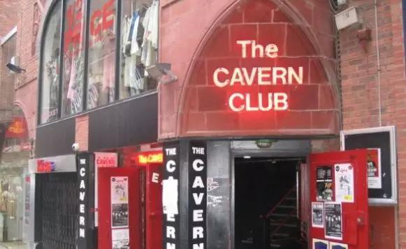 等一个人陪我去巴黎,等一个人陪我去南京视频