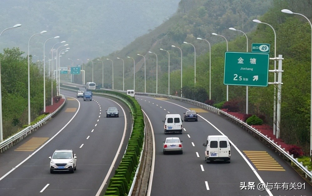 新手跑高速如何避免紧张,高速公路怎么避免出事故