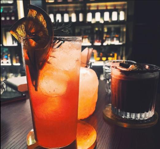 武汉本地土著喝酒,武汉姑娘喝酒视频