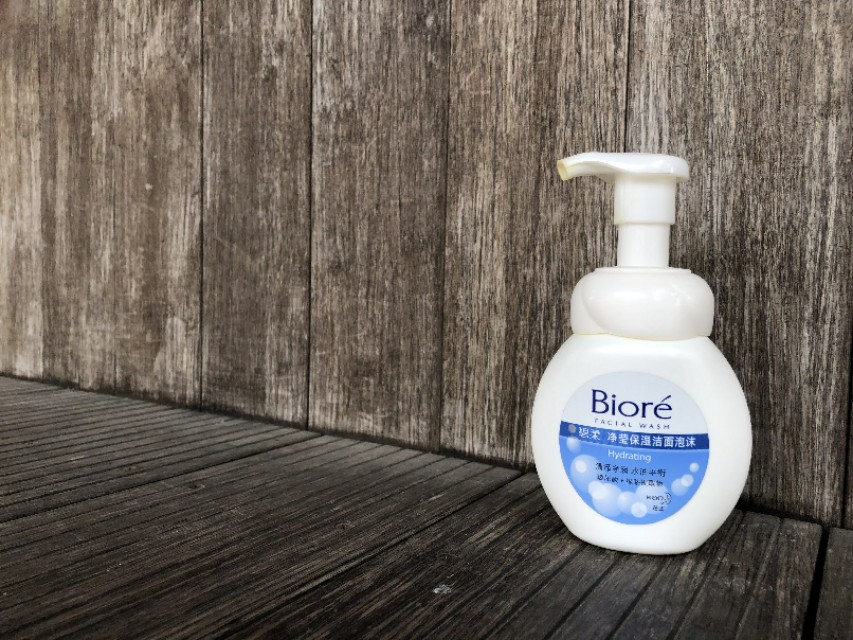 大瓶平价好用的洗面奶 (美妆博主推荐平价洗面奶)