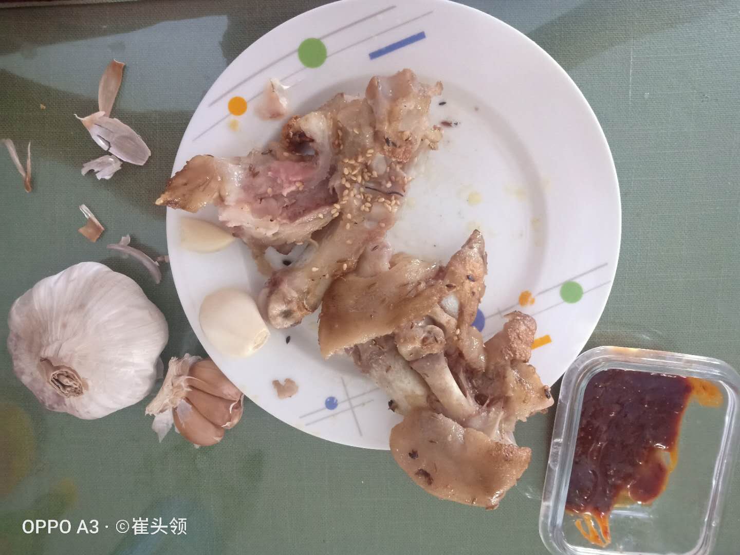 东北人吃整根大蒜的正确方法,东北人吃生大蒜好不好