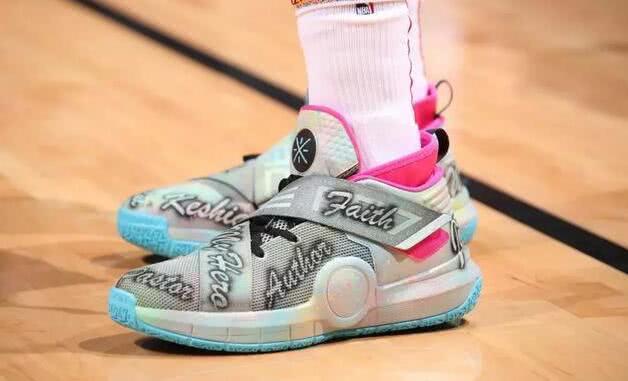 这四双鞋最适合谁穿,这四类鞋千万别买