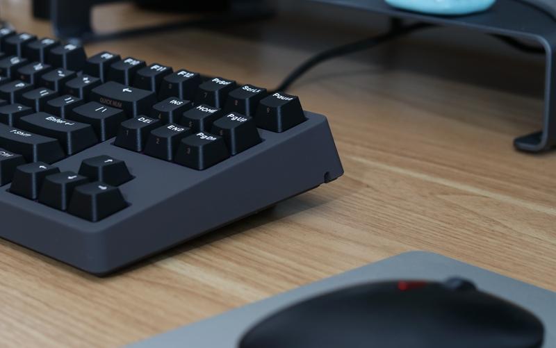 高性价比87键，手感出色HEXCORED87RGB机械键盘体验