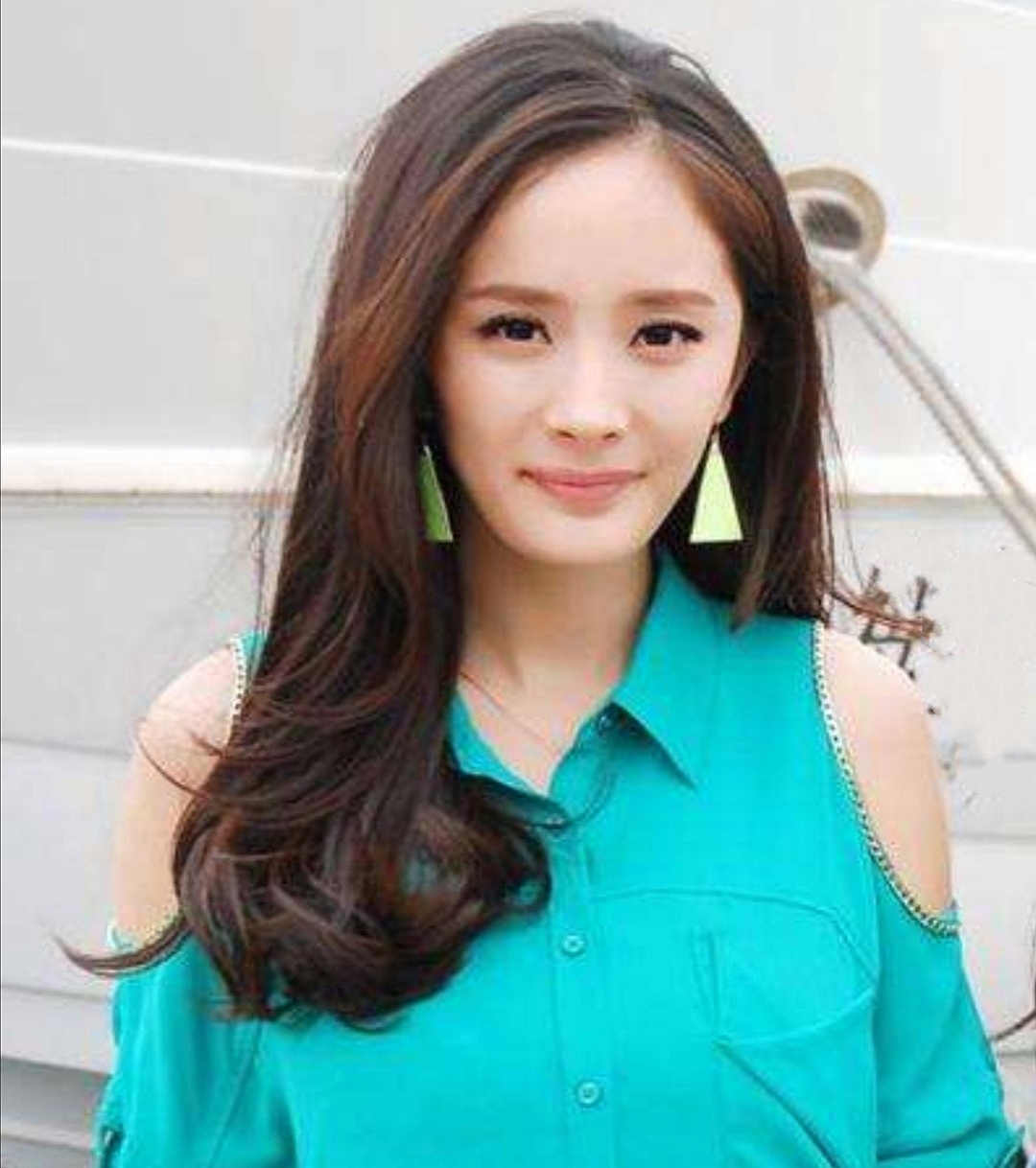 适合上年纪女士的发型,40-50岁发少适合什么发型