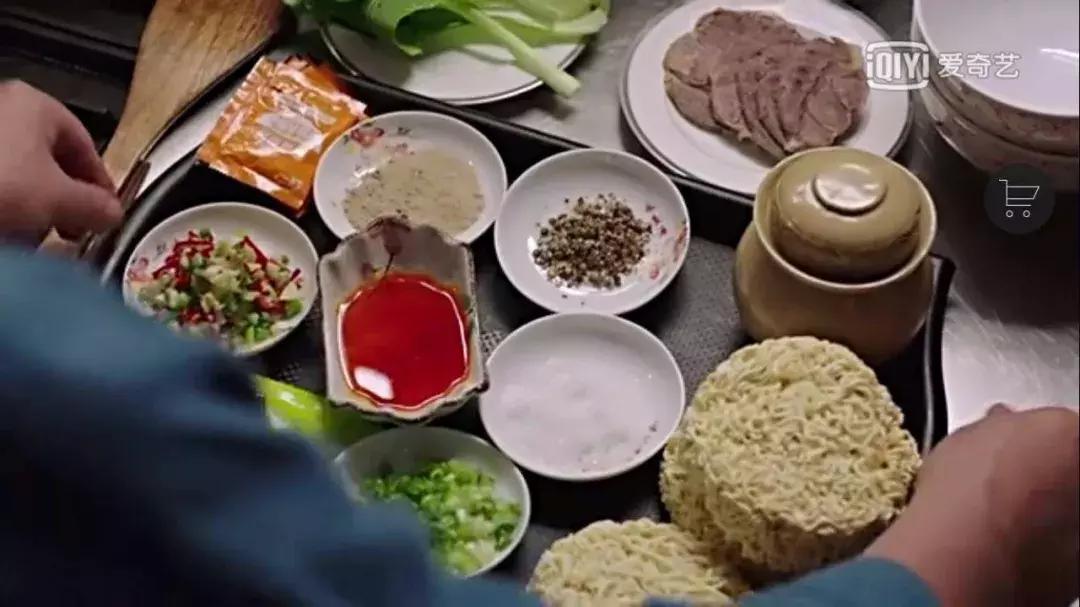 影帝和美食都带不动的深夜食堂，真的还要拍下去吗？