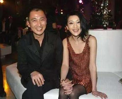 周迅被拒婚最后结局,不完美受害人周迅拒绝陪酒后续