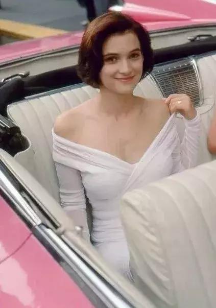 她是约翰尼德普一生最爱的女人,德普最爱的女人是谁