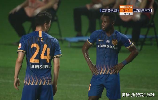 中超2亿豪门官博被*攻围**！苏宁球迷炮轰：24射0球，主帅下课吧