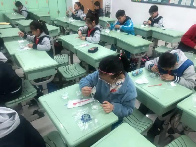 西街小学校园丰富多彩的社团活动,胶州市第六实验小学