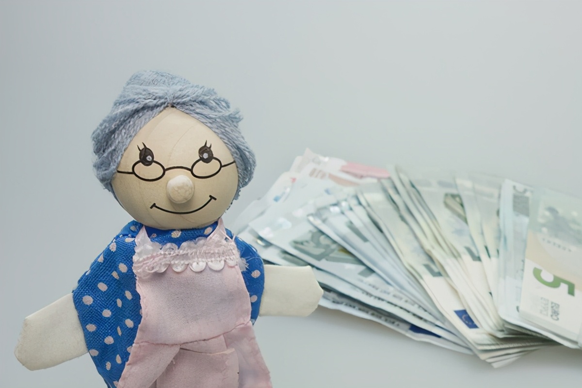 哪些省钱招数,腰缠万贯最好的方法