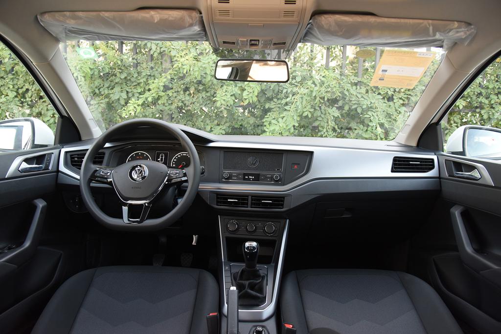 适合年轻人练手的三款车,适合不同预算的车