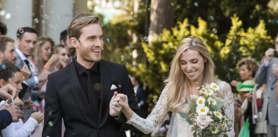 2020全球最美100张面孔肖战王一博,全球最帅100人肖战