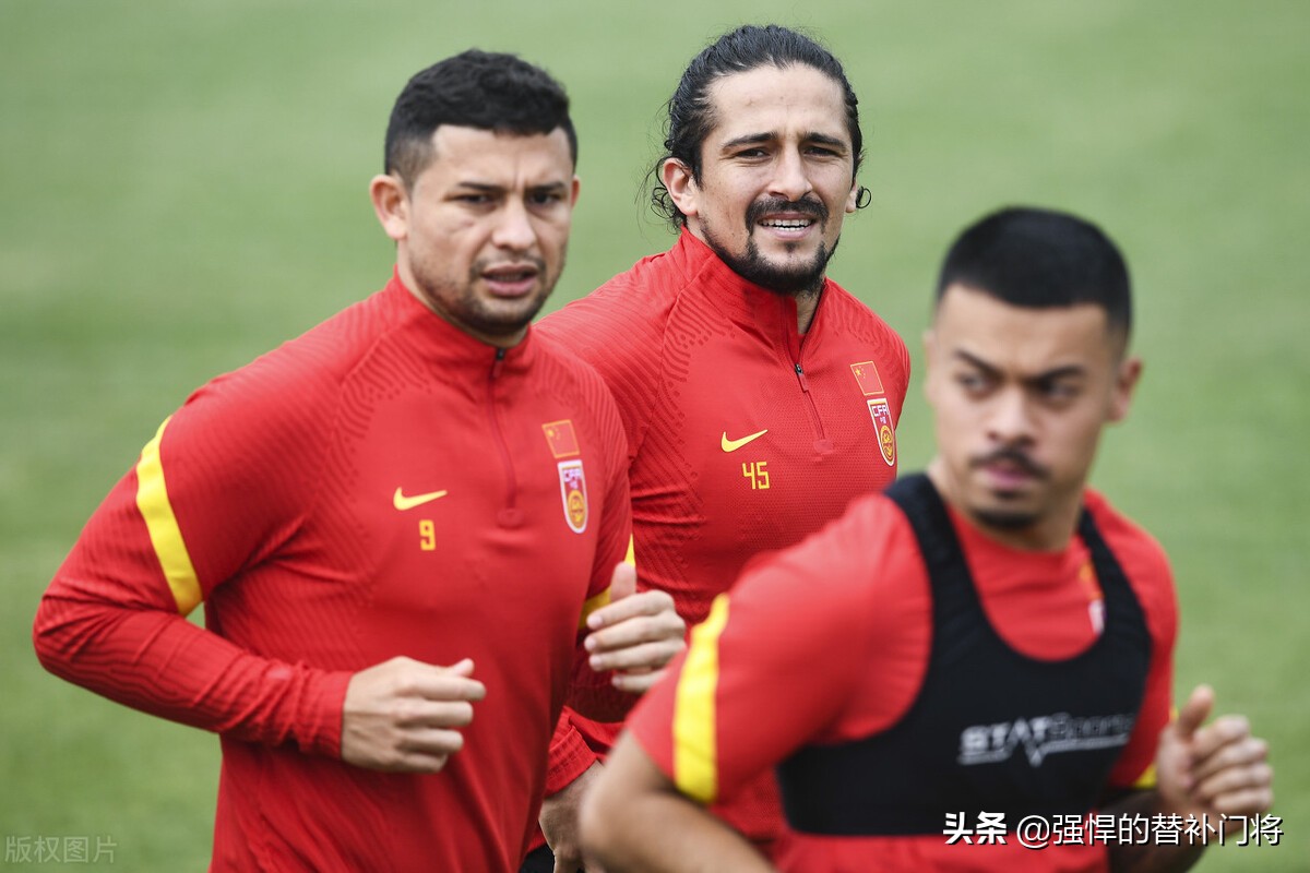 归化球员成国足护身符！18岁华裔妖星闪耀荷乙，未来有望接班武磊