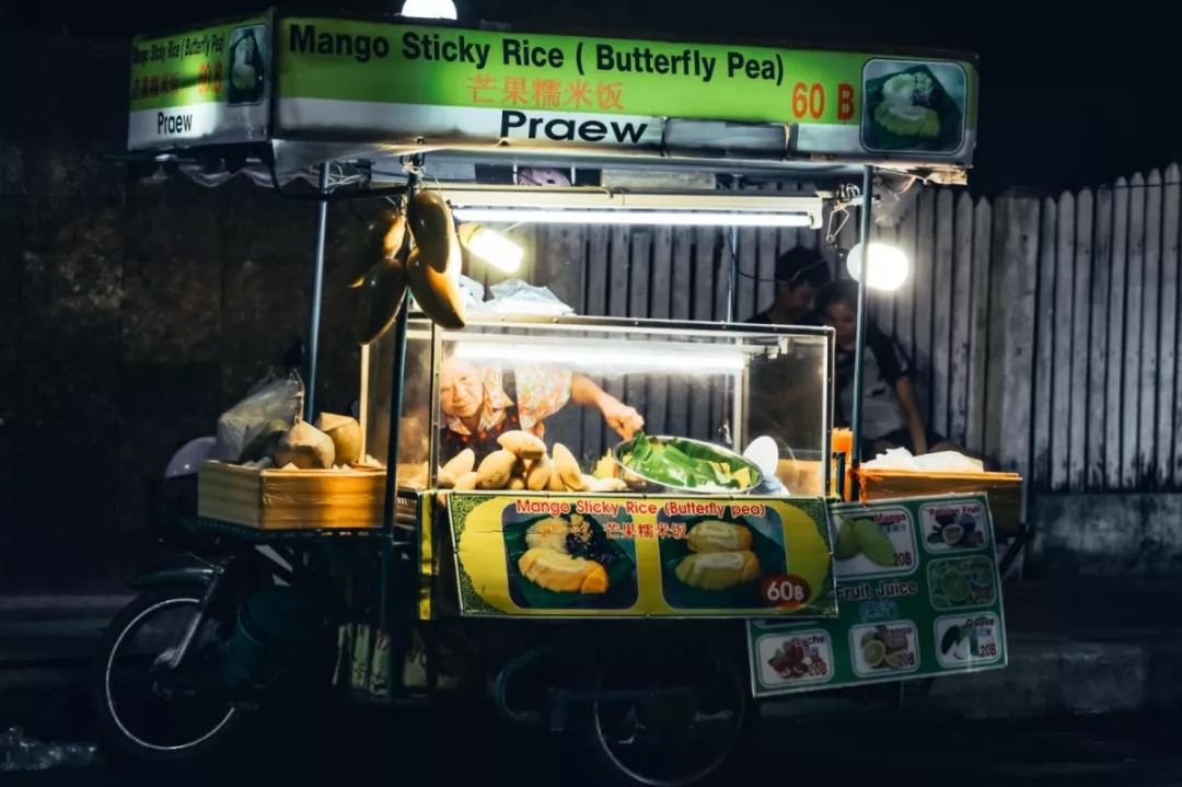 在清迈逛夜市感受泰国人慢生活,去清迈享受放下脚步的慢生活