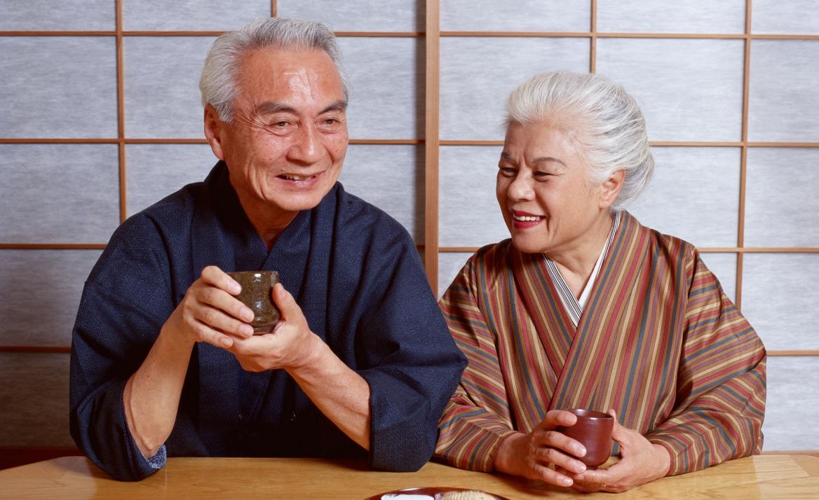 为什么日本人一年四季都穿着袜子,为什么说穿袜子睡觉更好