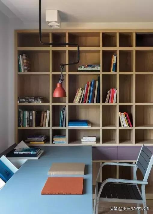 一家4口买下200㎡别墅，一楼全景落地窗，装修低调