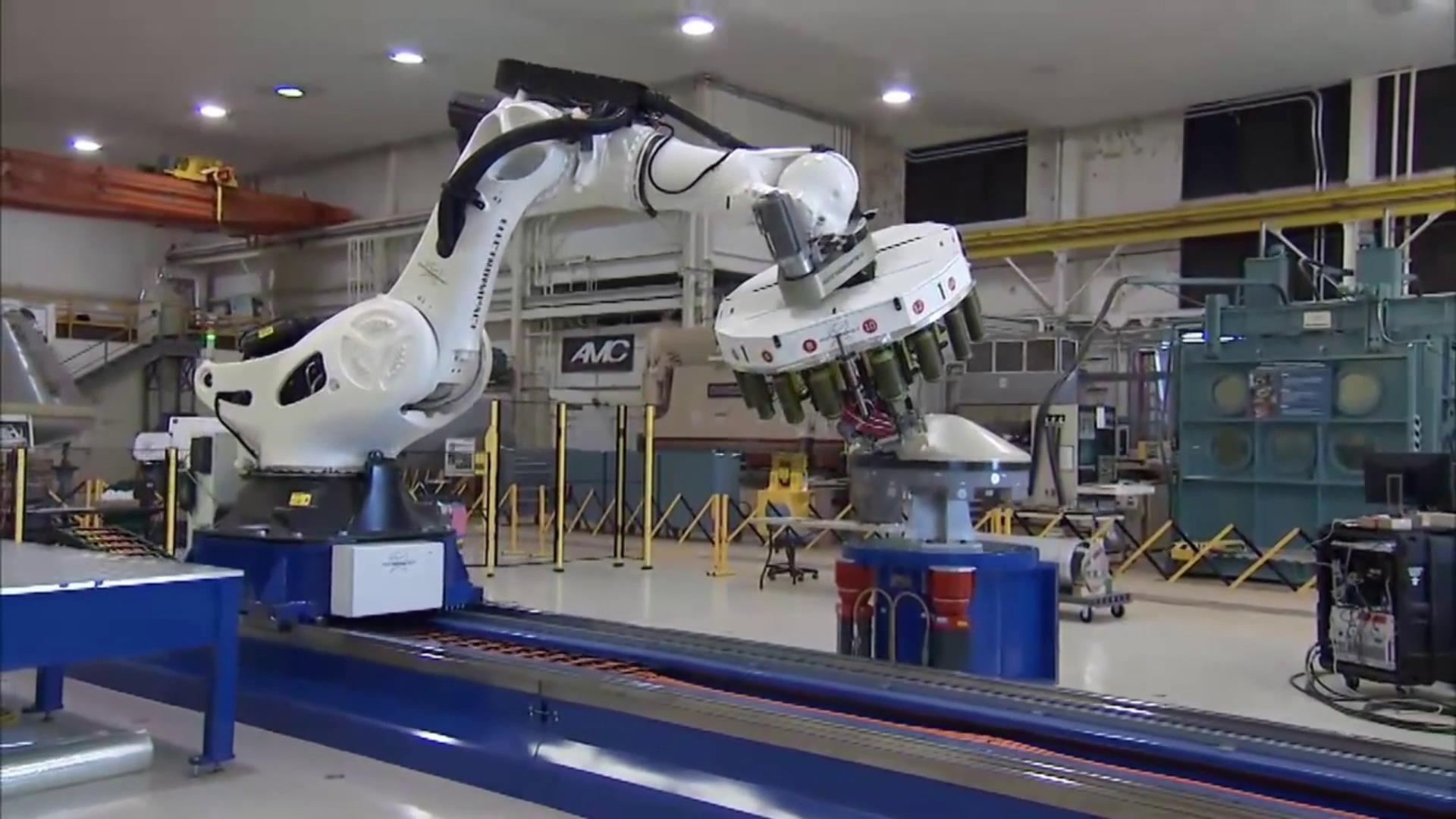 库卡是工业机器人吗,库卡机器人有多牛