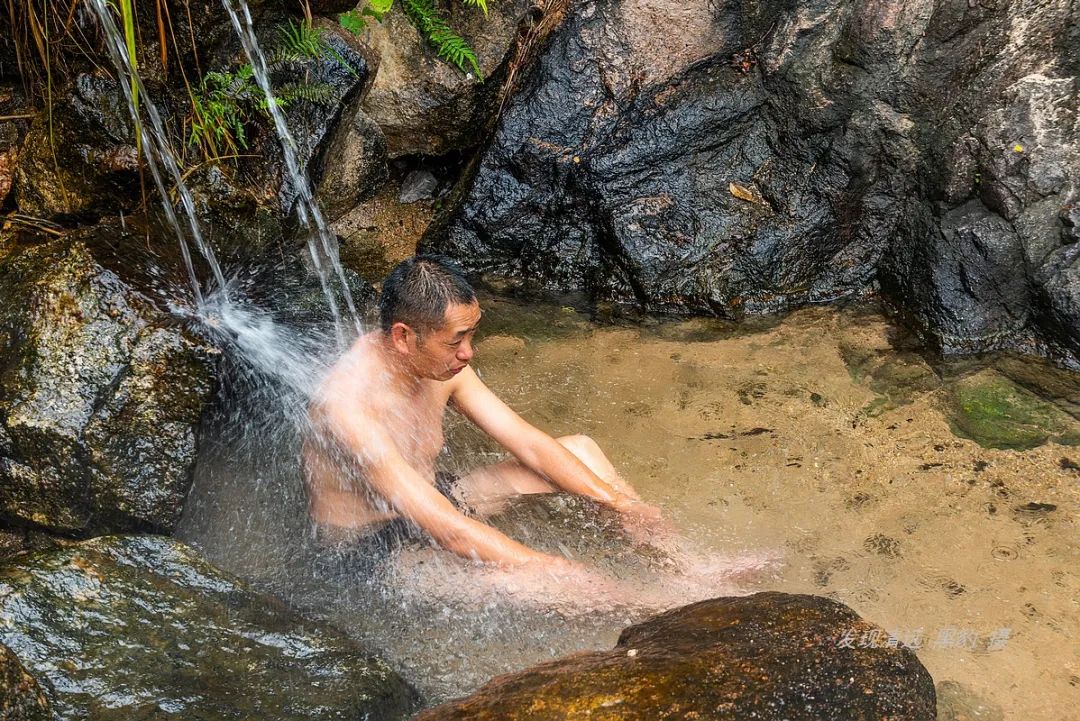 一次平常溯溪，竟意外发现广东最隐秘瀑布野温泉谷