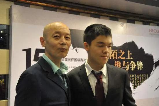 靠着隐藏技能，韩寒夏雨刘德华葛优…从CCTV5走到CCTV6