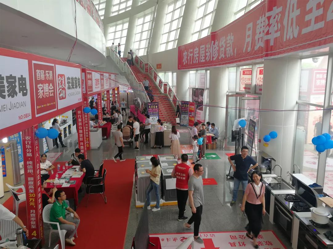 浙江省门店半年翻一番!这个瓷砖品牌究竟做对了什么...