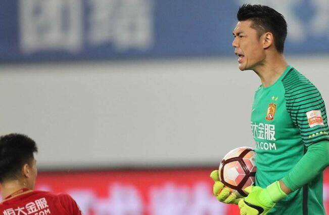 申花宣布引进曾诚冯潇霆几个意思,曾诚上海申花最新消息