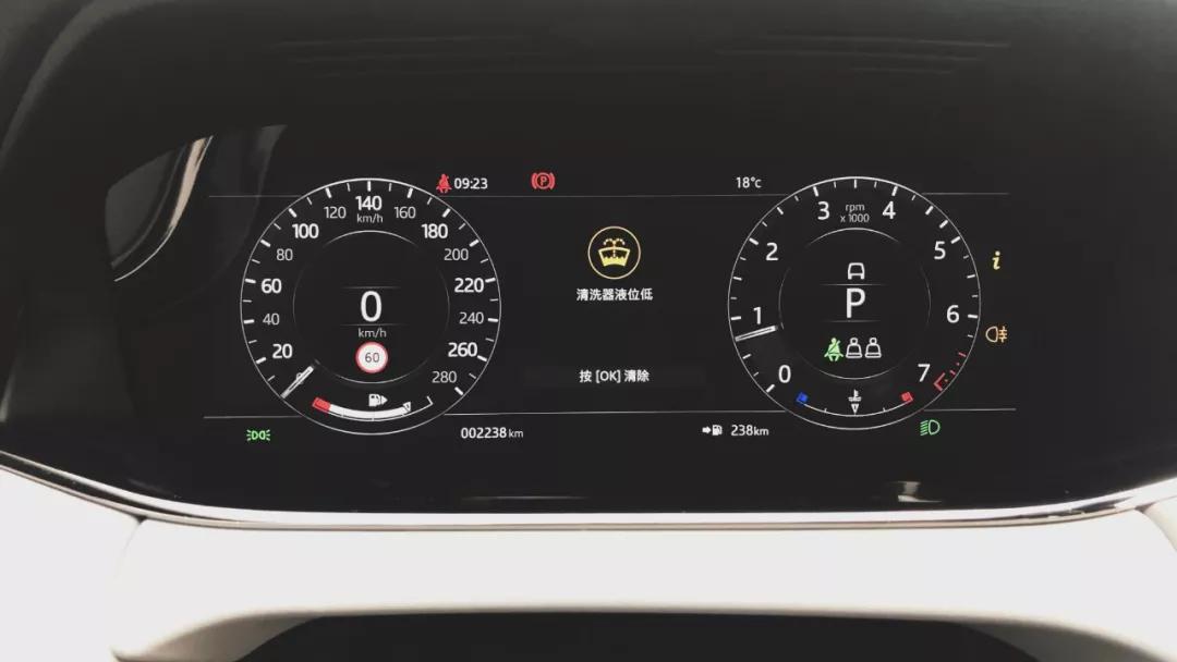 极光和三系宝马哪个值得入手,路虎极光和3系哪个值得买