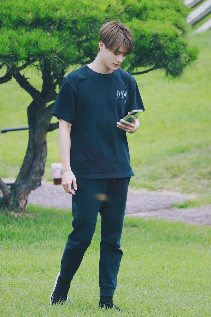 懒人黑色系穿搭,黑色控潮男穿搭夏季潮流