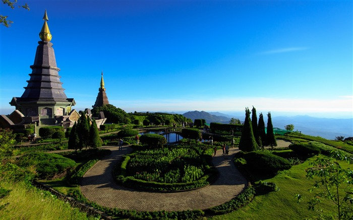 泰国清迈自由行旅游七天游,泰国清迈旅游白庙