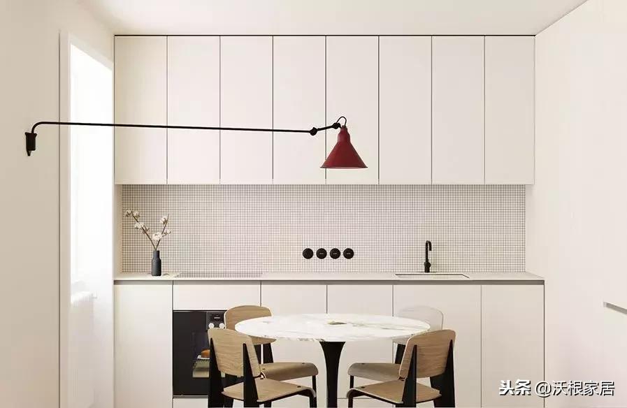 主卧依旧延续极简的设计风格,13平主卧设计高级感