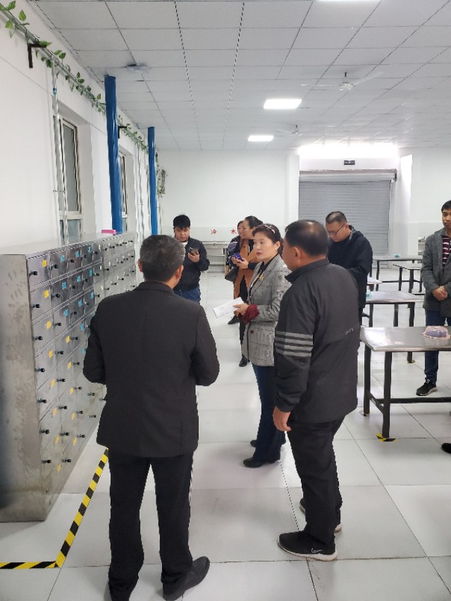 西安庄小学食堂顺利通过石家庄市联合交叉检查组全面考核