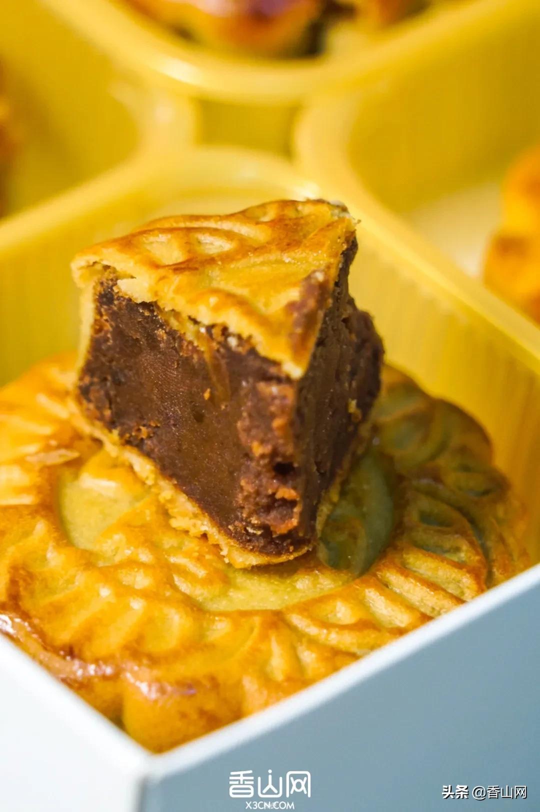 珠海这家月饼店开了38年，来买要排队两小时