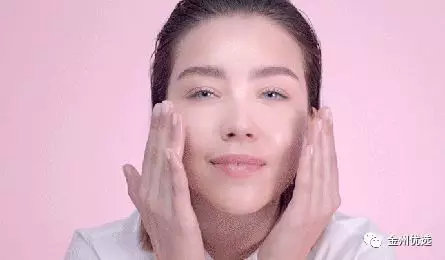 兰蔻大粉水油皮不能用吗,兰蔻粉水男士可以用吗