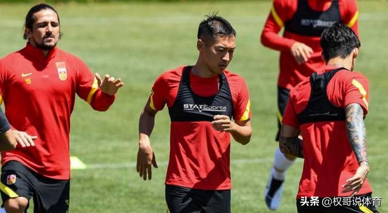 国足归化球员只剩3人出战,国足招募7名归化球员