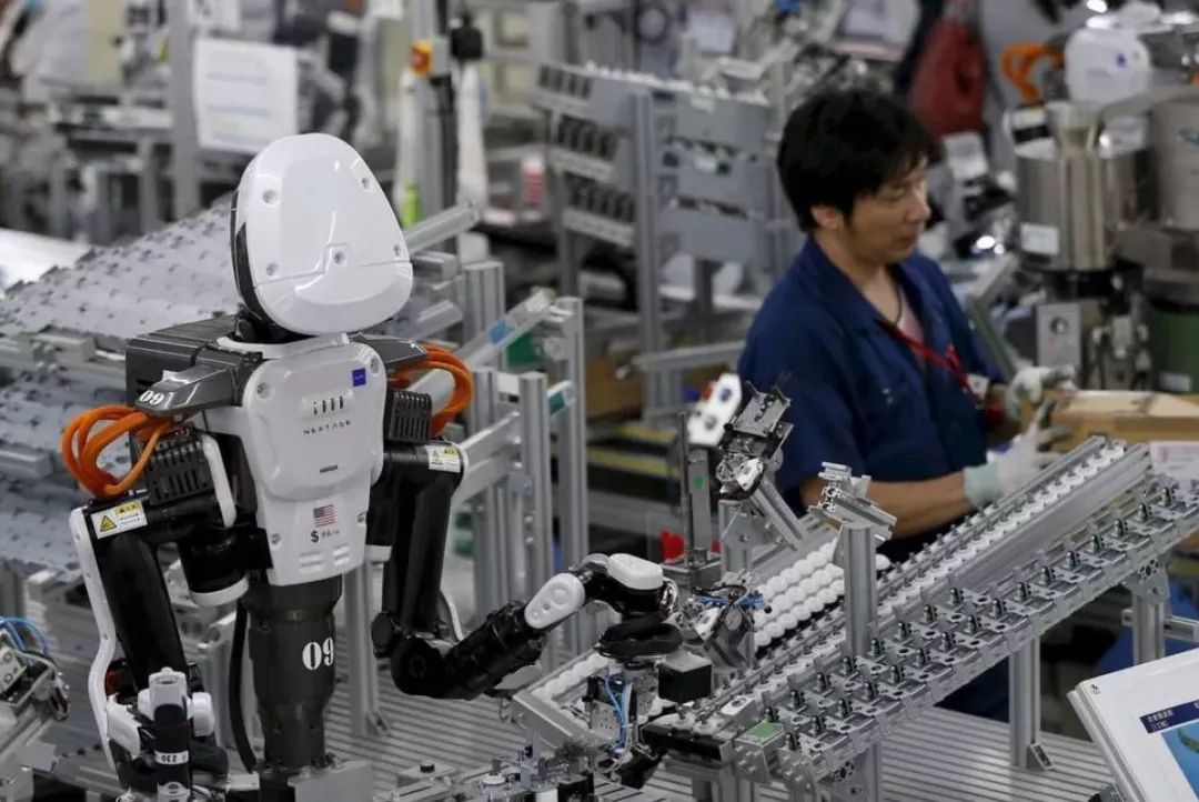 一分钟了解机器人专业,机器人专业和人工智能专业的区别