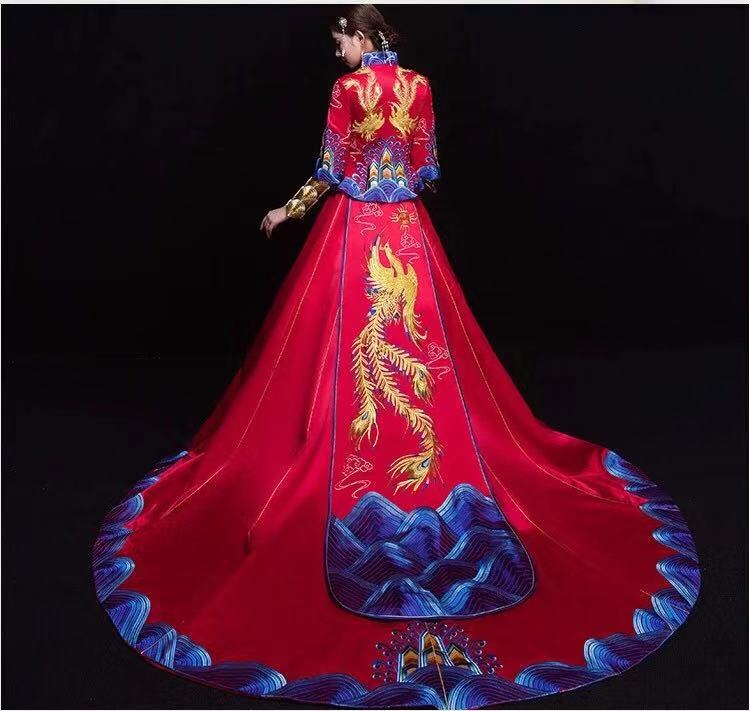 最适合穿中式嫁衣,新款秀禾服新娘礼服中式嫁衣