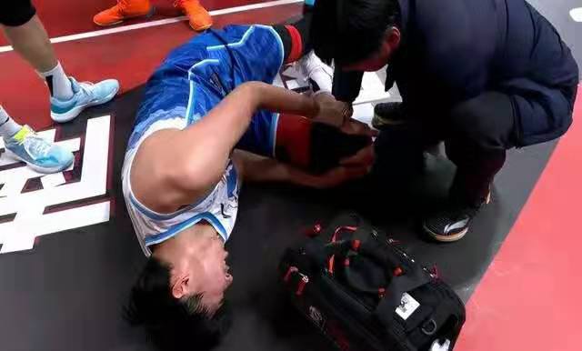 膝关节内侧副韧带损伤症状,膝关节副韧带损伤恢复训练