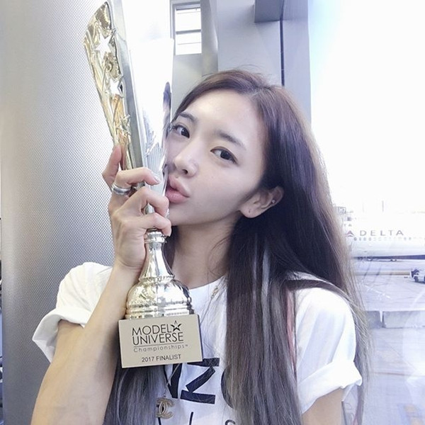 女生练肌肉但不显胖,女生练肌肉好看吗小个子