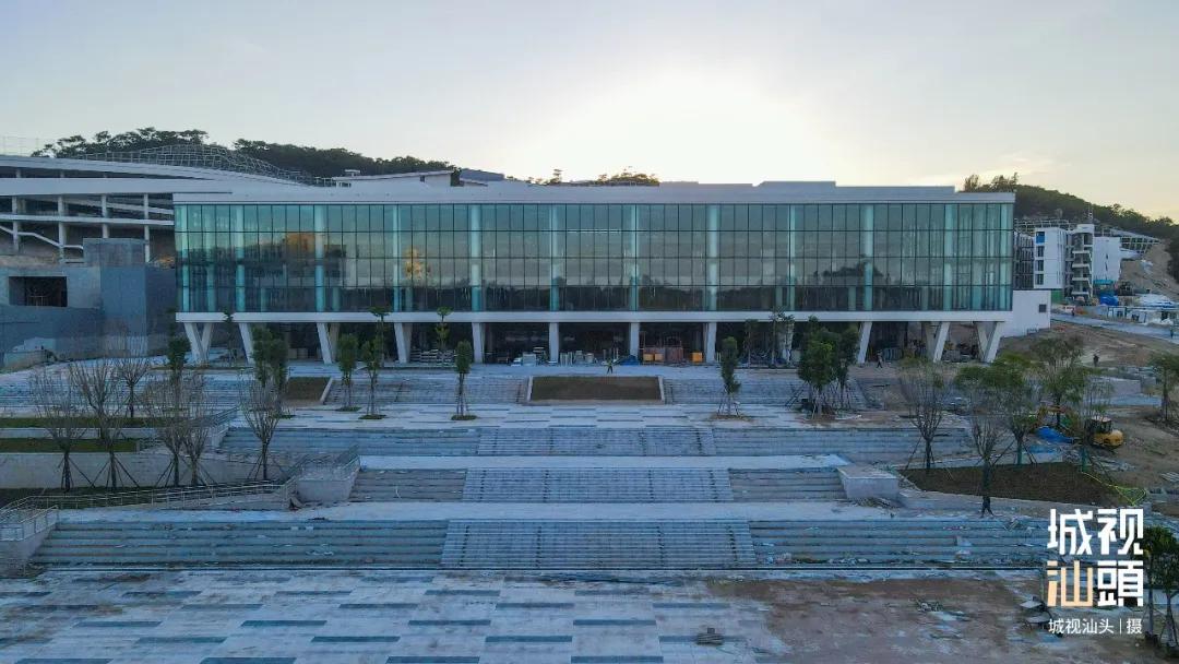 汕头大学开学时间,汕头开学时间2024