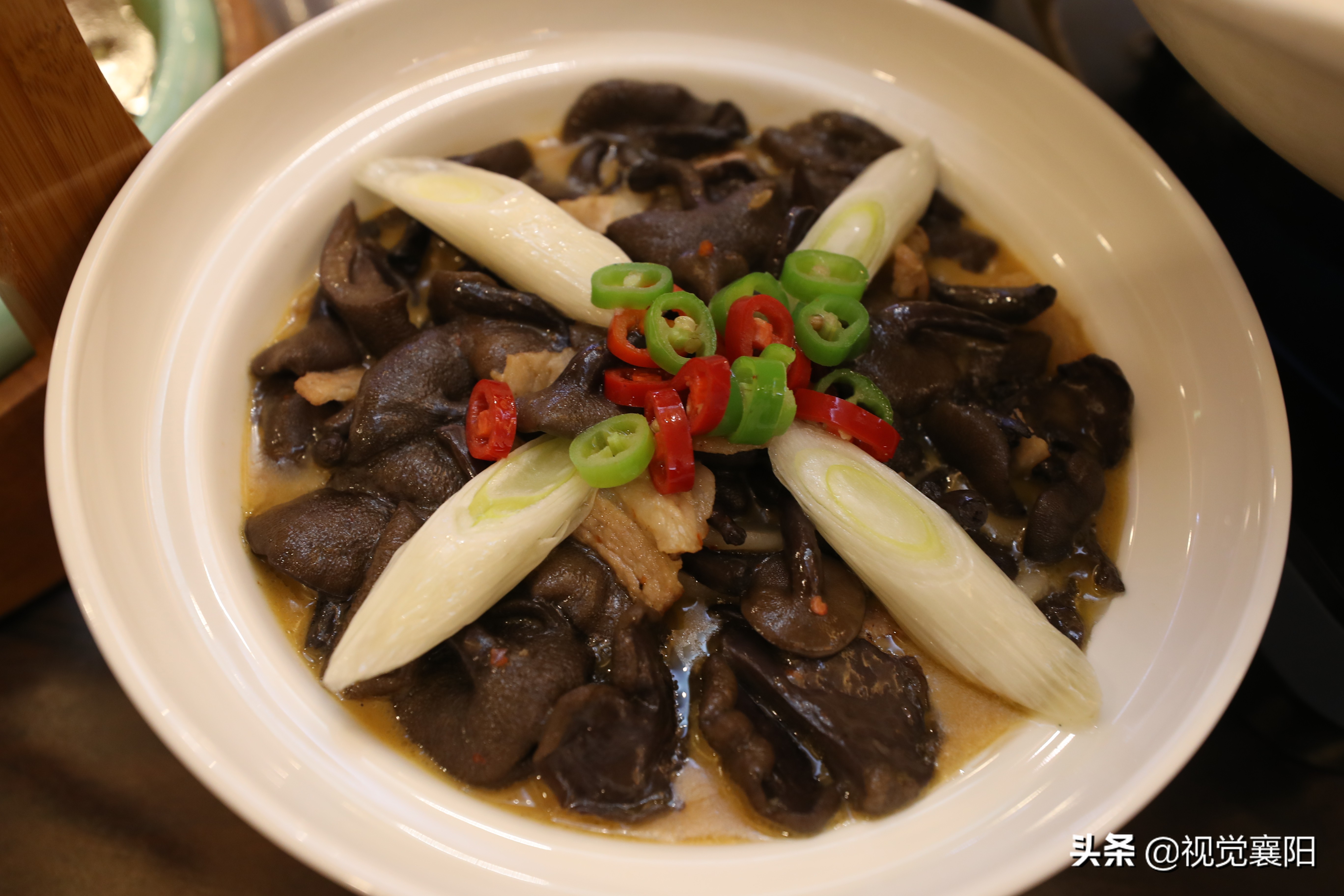 襄阳有哪些四星级酒店,襄阳汉江大酒店几星级