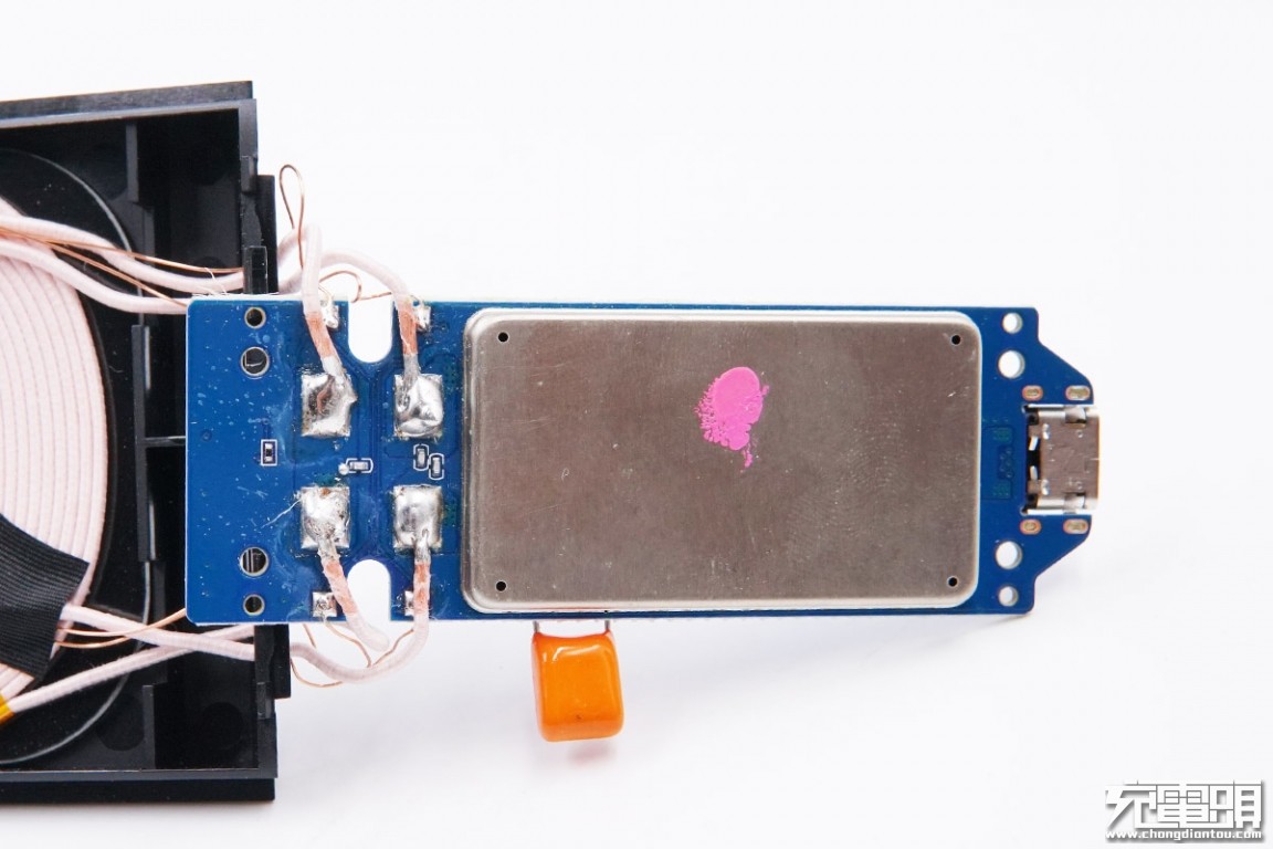 小米升降式无线充和80w无线充对比,小米20瓦无线充拆解