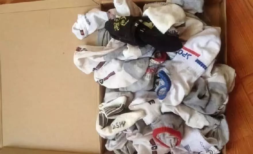 彻底解决脚臭的小妙招,夏天脚臭太尴尬教你一招