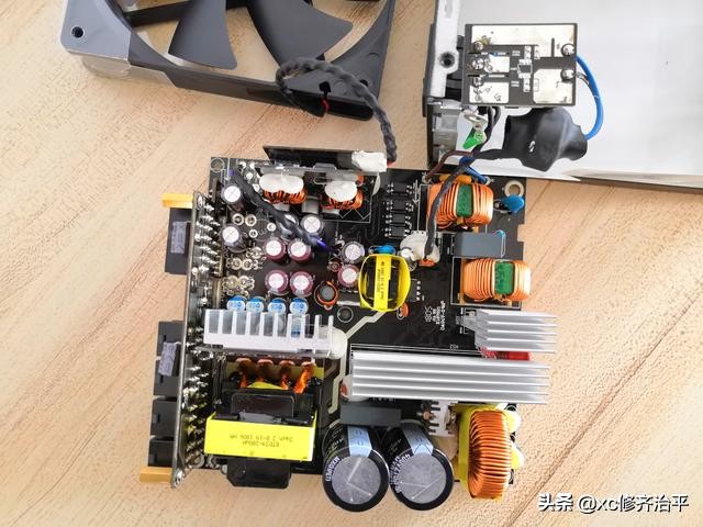 鑹炬箖鐢电珵gtr-750m鎷嗚В,鑹炬箖鐢电珵ag750m鎷嗚В