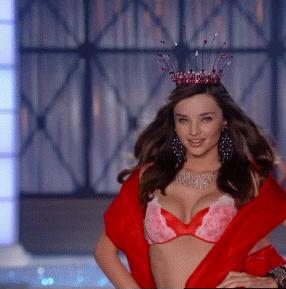 维密2018内衣女性超模,维密内衣超模最新合集