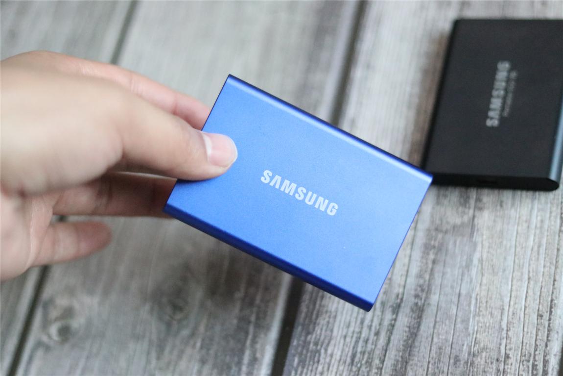 三星t7固态硬盘为什么速度只有400,三星移动固态硬盘t7连接手机