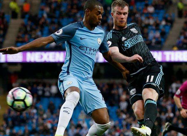 走下神坛32,曼城伊蒂哈德空接