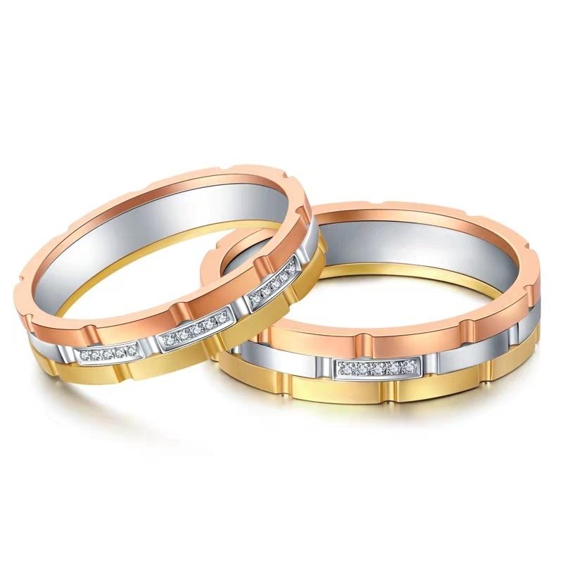 对戒铂金好还是18k金好,对戒铂金和18k金哪个性价比高