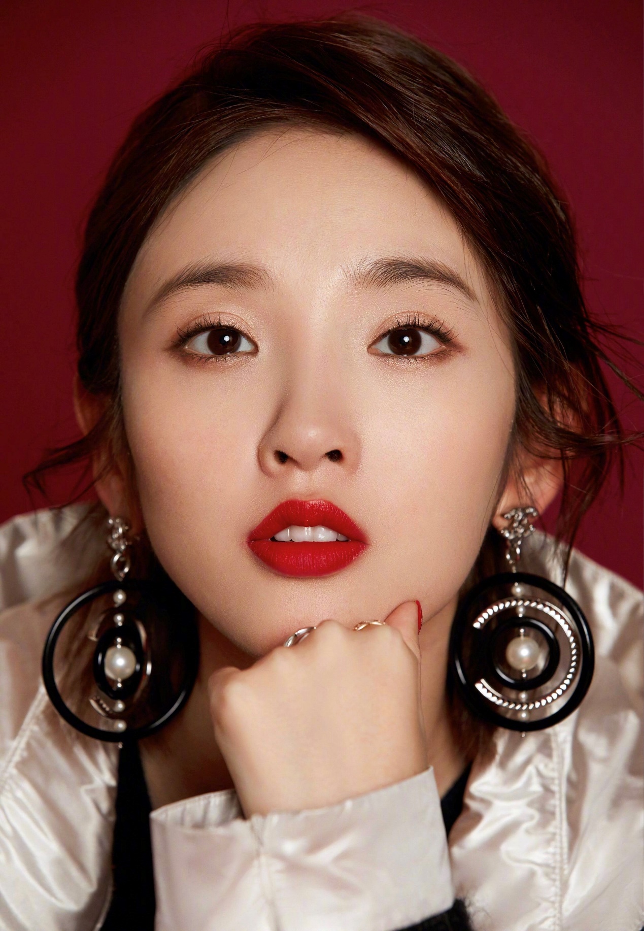 耳饰气质高级感唐艺昕,唐艺昕同款紫色黄色耳环