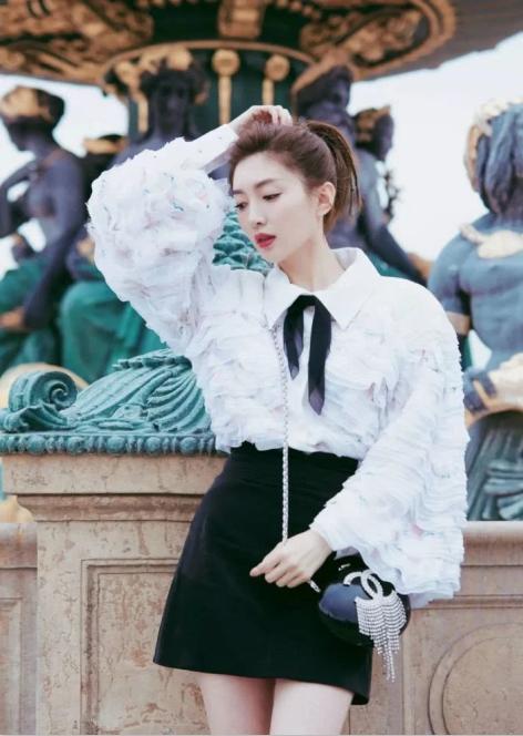 灯笼袖最佳搭配,今年最流行的灯笼袖